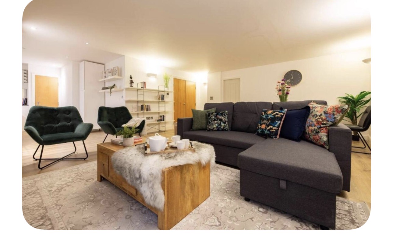 Comfortable managed family living room